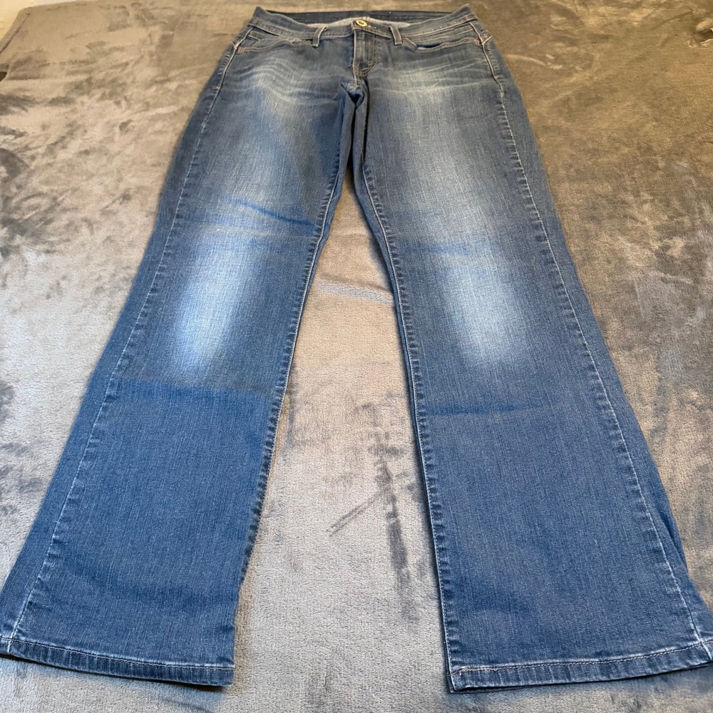 Levi's Jeans Bootcut Stretch Blue Denim Pants Womens size 8M 29x32"